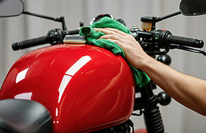 diy how to clean motorbike plastics step 3
